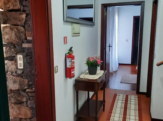 Сasa de vacaciones Dr. Cabral Barreto Ponta do Sol (Madeira)