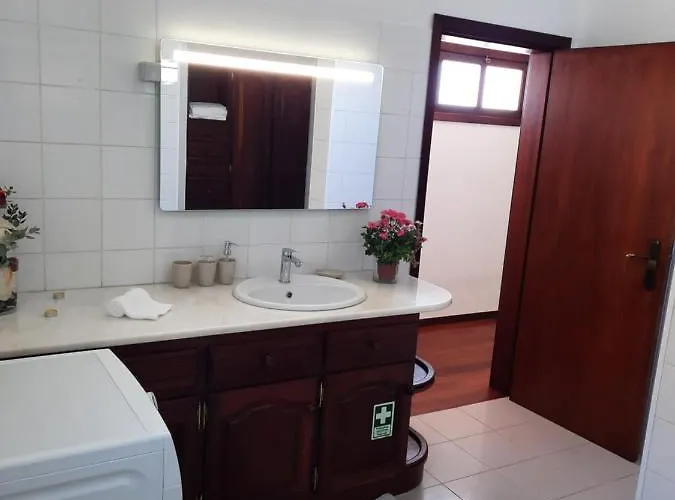 Dr. Cabral Barreto *