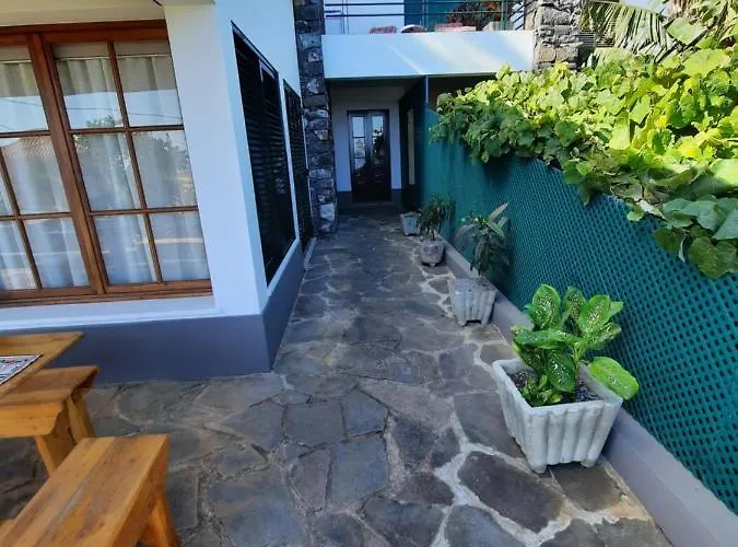 Dr. Cabral Barreto * Ponta do Sol (Madeira)