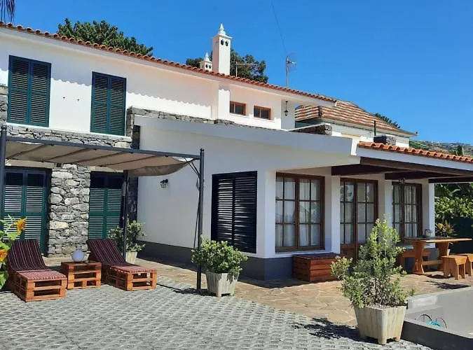 Hébergement de vacances Dr. Cabral Barreto Ponta do Sol (Madeira)